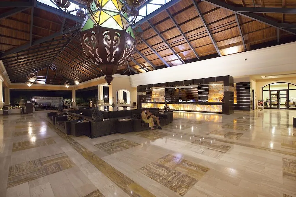 Majestic Elegance Punta Cana (Adults Only) 5*,  Dominikánská republika