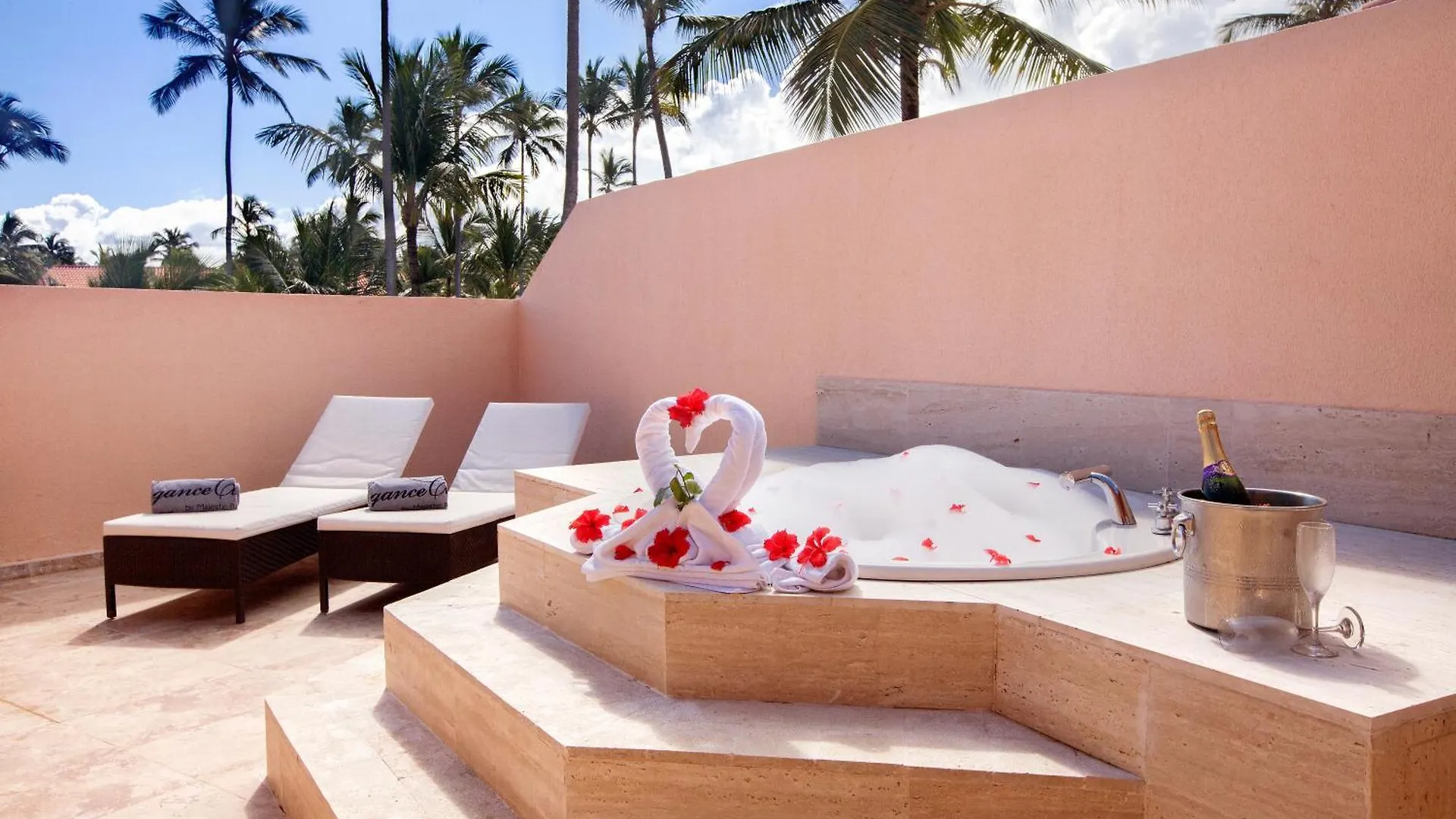 ***** Rezort Majestic Elegance Punta Cana (Adults Only) Dominikánská republika